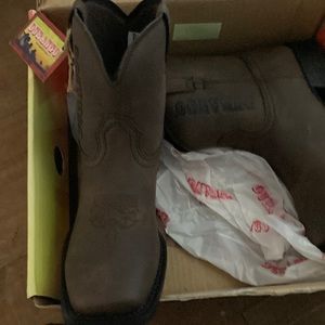 Nwt Durango boots